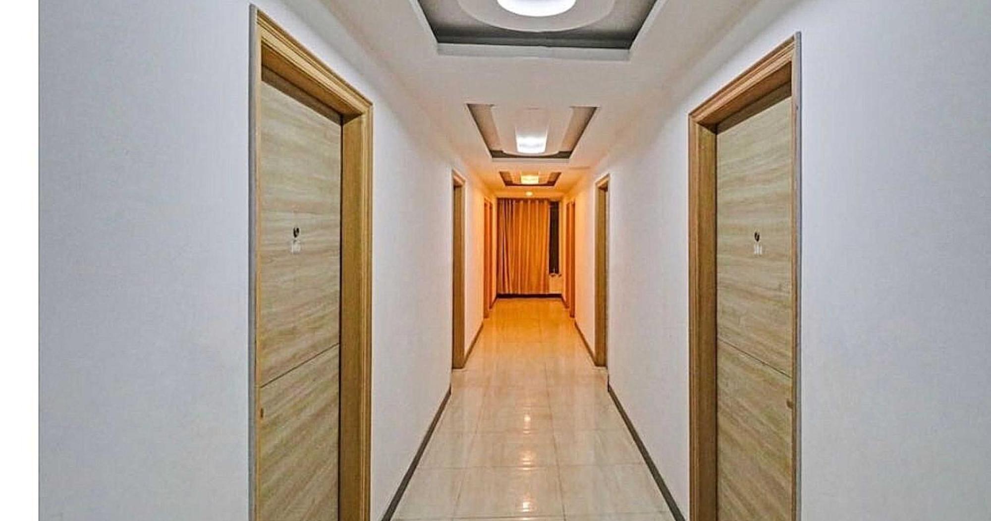 Super Hotel O Mahal Nowe Delhi Zewnętrze zdjęcie